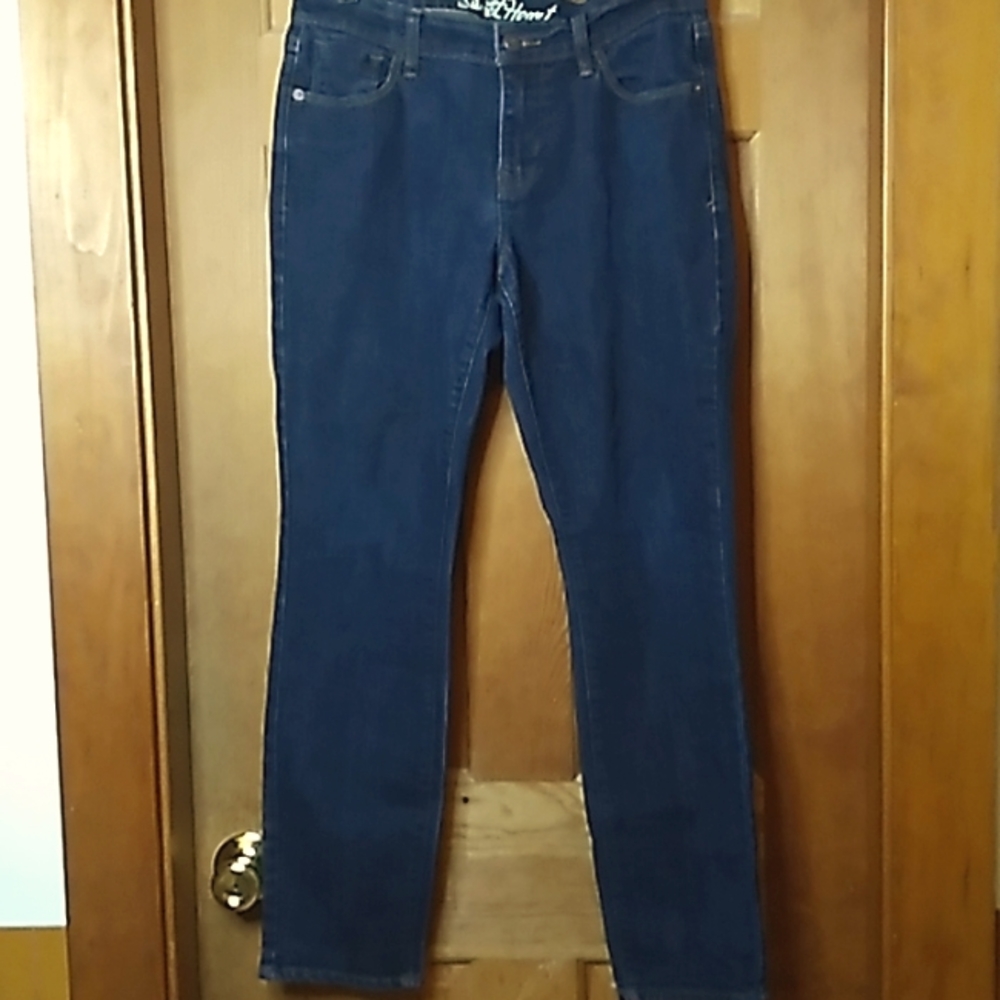 Old Navy Sweetheart Jeans Size 6 Short